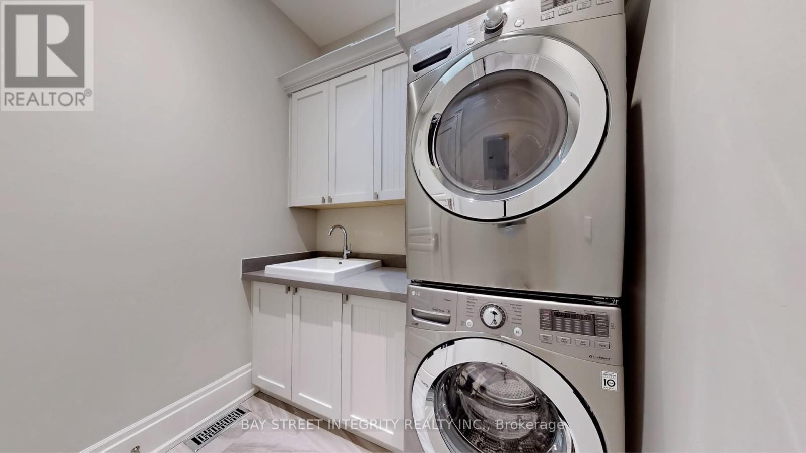 229 Hollywood Avenue, Toronto, Ontario  M2N 3K7 - Photo 33 - C12720578