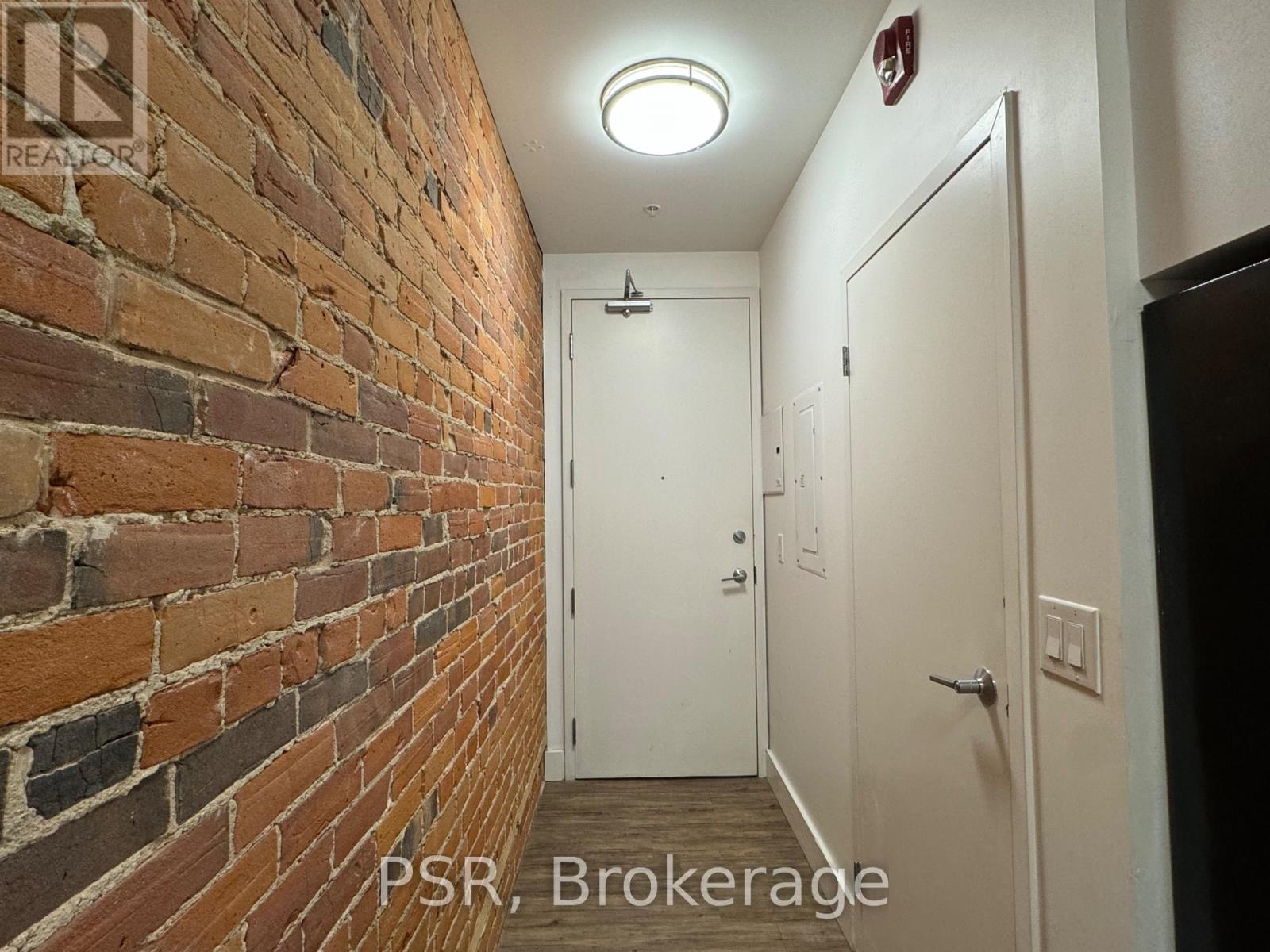 213 - 2870 Dundas Street W, Toronto, Ontario  M6P 1Y8 - Photo 11 - W12673254