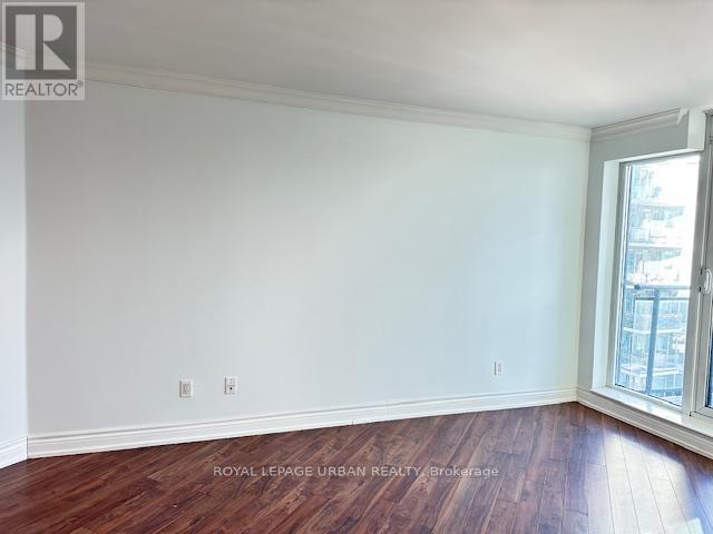 1010 - 2121 Lake Shore Boulevard W, Toronto, Ontario  M8V 4E9 - Photo 11 - W12657514