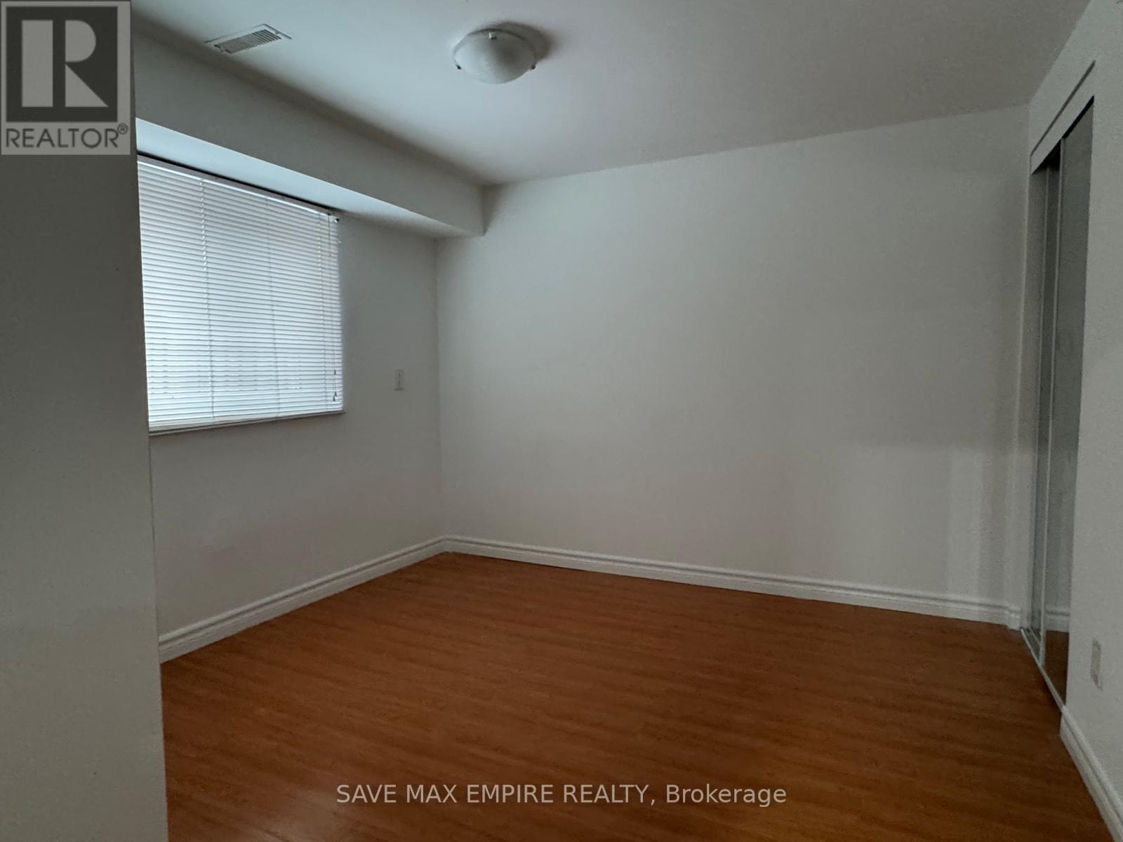 22 Medina Place, Brampton, Ontario  L6S 3E8 - Photo 1 - W12711398