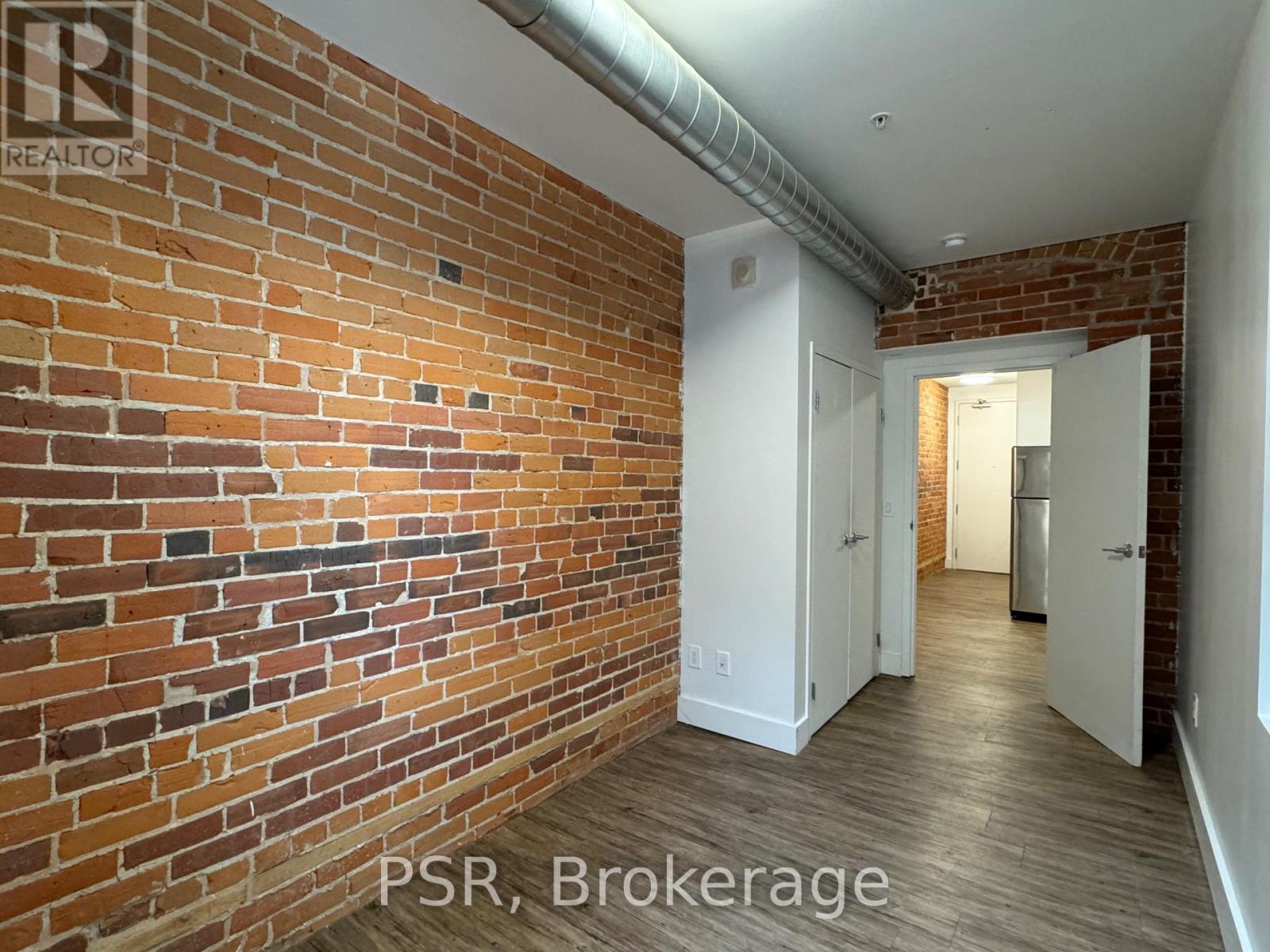 213 - 2870 Dundas Street W, Toronto, Ontario  M6P 1Y8 - Photo 9 - W12673254