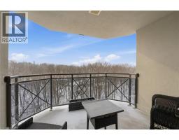 3000 CREEKSIDE Drive Unit# 706, Dundas, Ontario