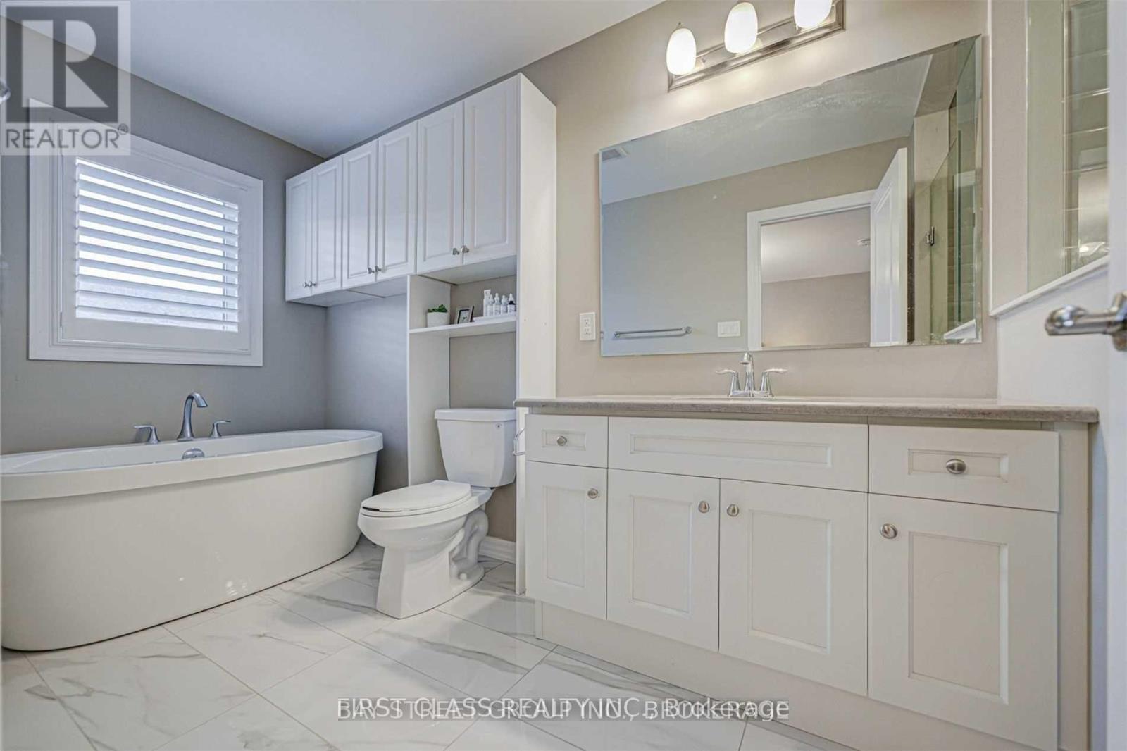 3351 Carding Mill Trail, Oakville, Ontario  L6M 0T1 - Photo 18 - W12720710