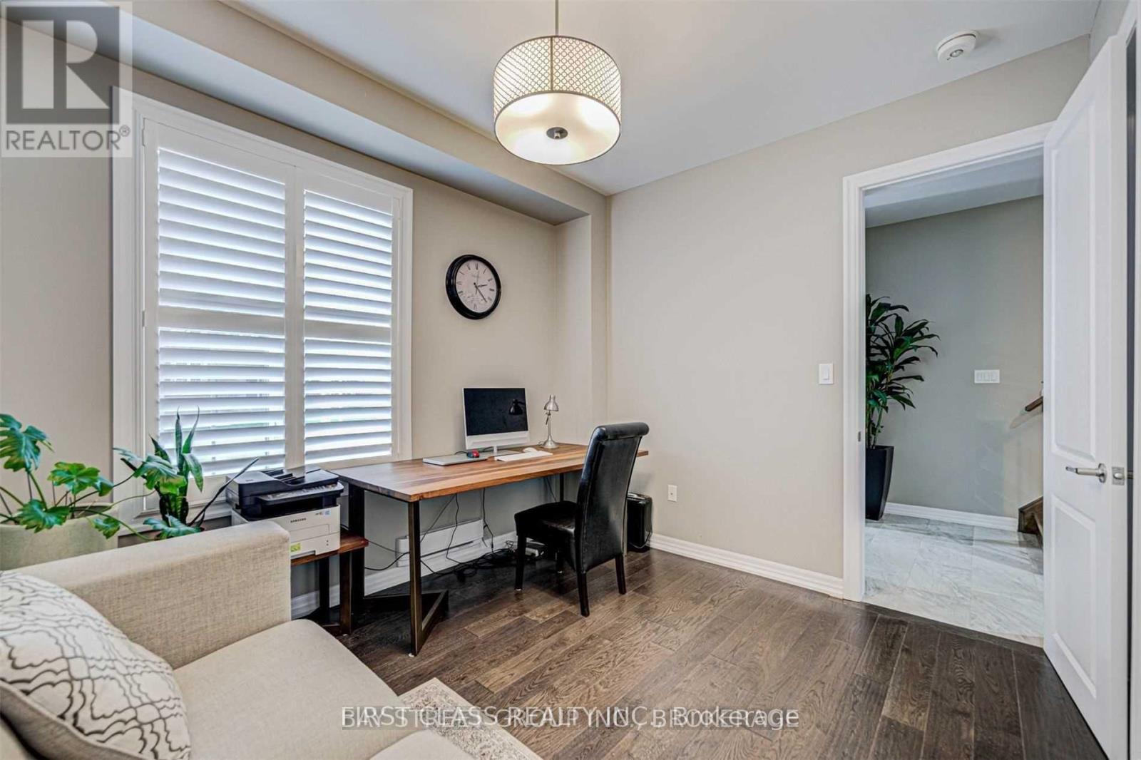 3351 Carding Mill Trail, Oakville, Ontario  L6M 0T1 - Photo 24 - W12720710