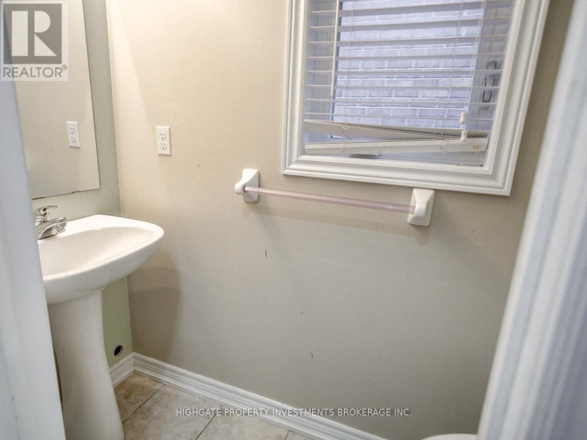 12 Frenchpark Circle, Brampton, Ontario  L6X 0Y5 - Photo 14 - W12720802