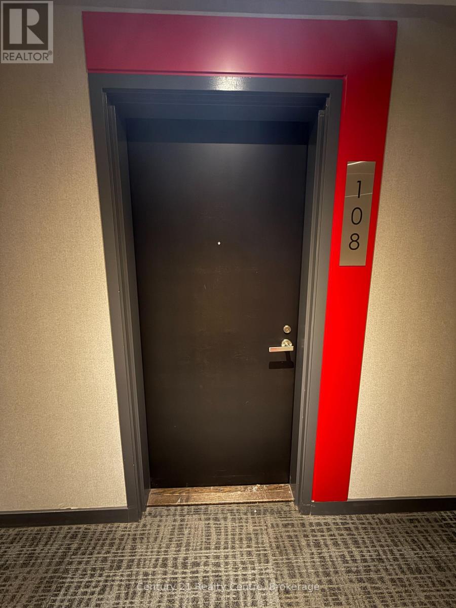 108 - 5035 Harvard Road, Mississauga, Ontario  L5M 0W7 - Photo 3 - W12720818