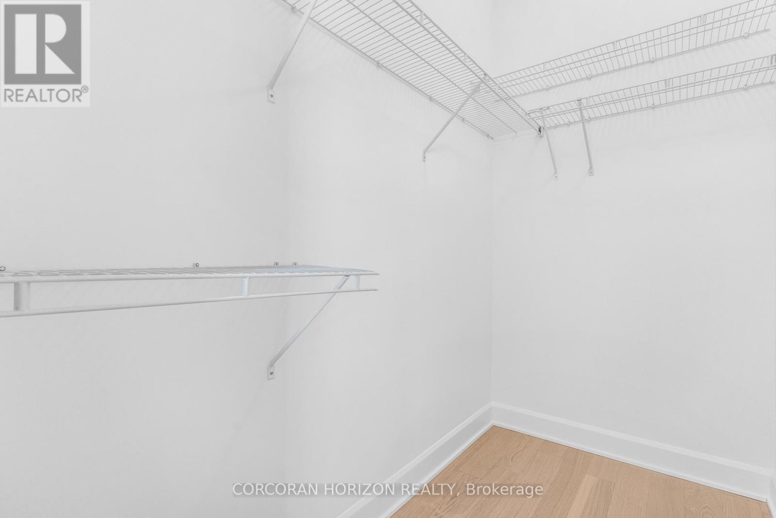 1807 - 3240 William Coltson Avenue, Oakville, Ontario  L6H 8C8 - Photo 12 - W12720828