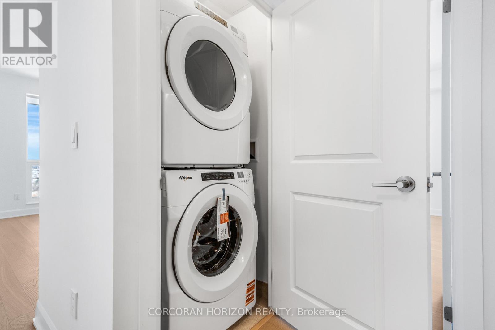 1807 - 3240 William Coltson Avenue, Oakville, Ontario  L6H 8C8 - Photo 14 - W12720828