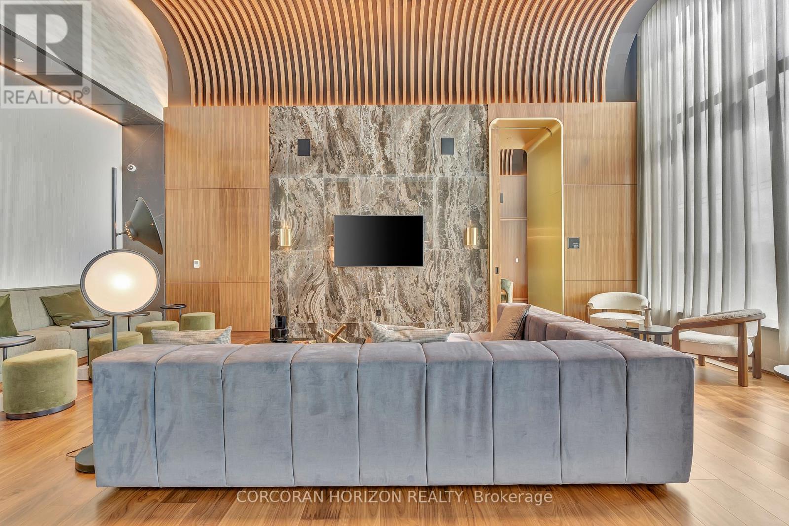 1807 - 3240 William Coltson Avenue, Oakville, Ontario  L6H 8C8 - Photo 29 - W12720828