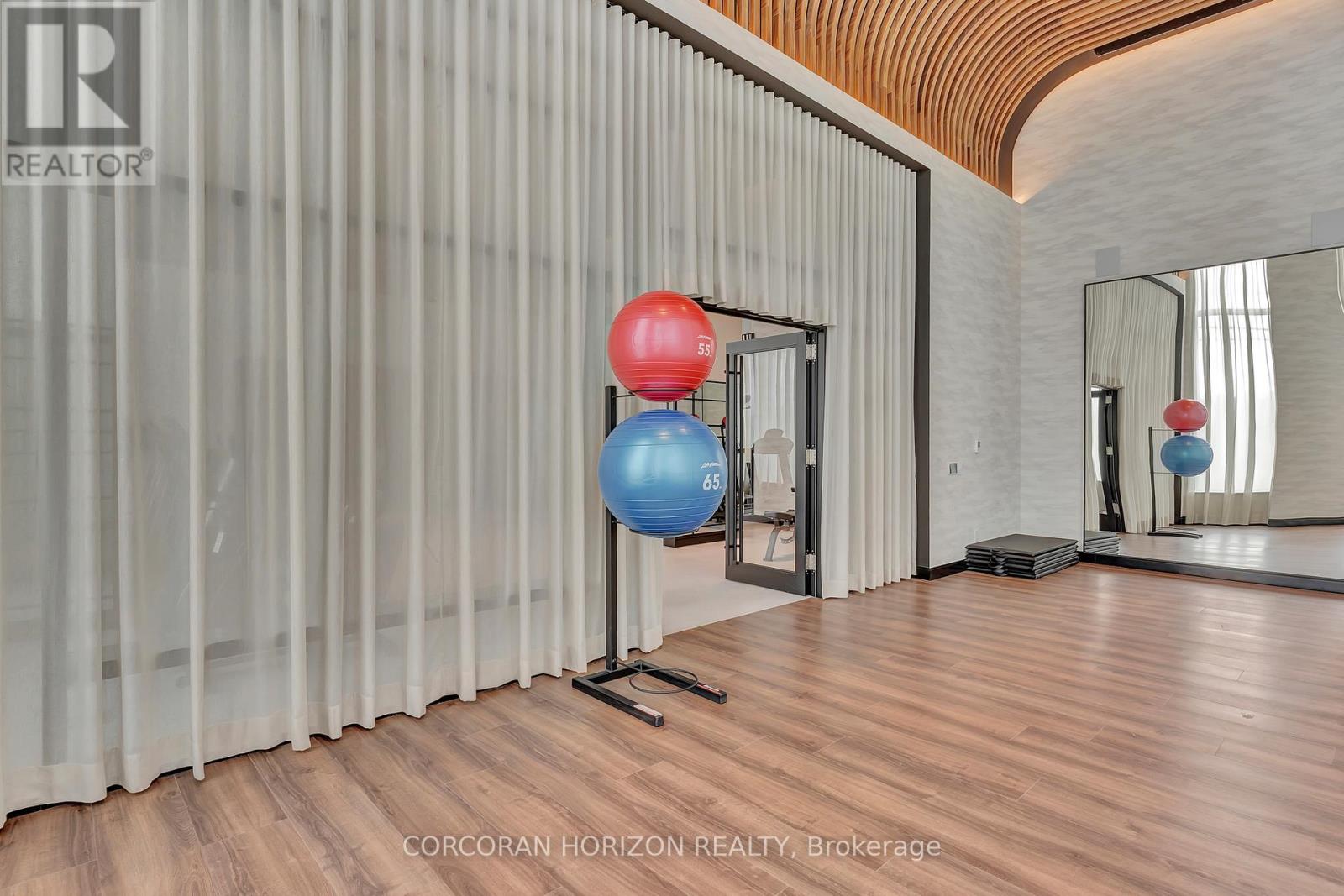 1807 - 3240 William Coltson Avenue, Oakville, Ontario  L6H 8C8 - Photo 32 - W12720828