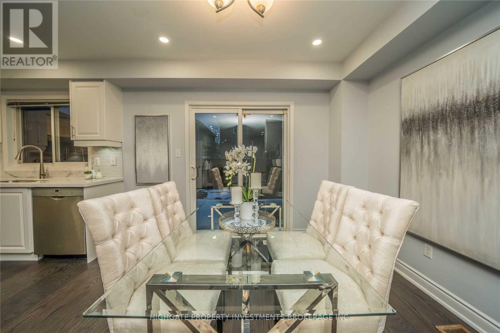 Upper - 40 Trumpet Valley Boulevard, Brampton, Ontario  L7A 3N8 - Photo 7 - W12720836