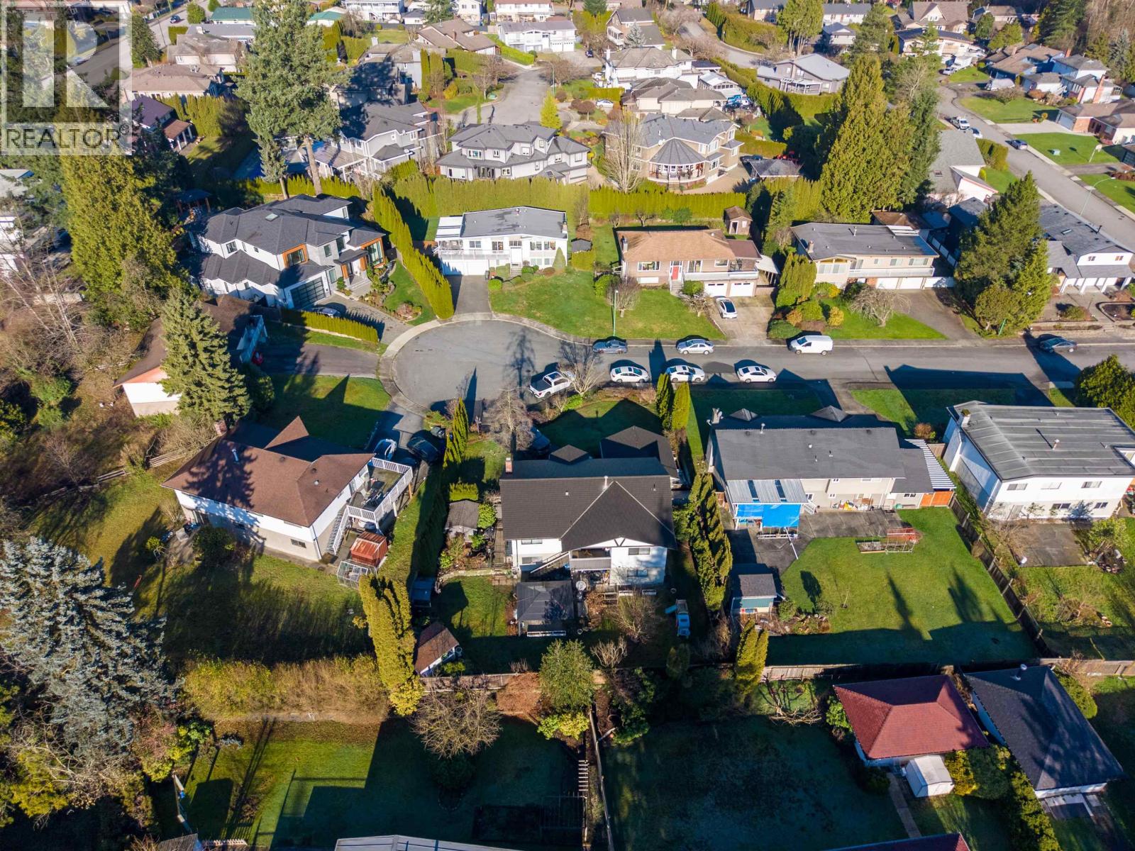 Listing Picture 12 of 17 : 7158 CARDINAL COURT, Burnaby / 本拿比 - 魯藝地產 Yvonne Lu Group - MLS Medallion Club Member