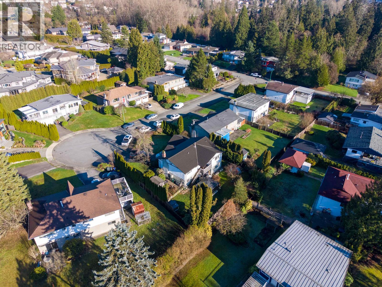 Listing Picture 13 of 17 : 7158 CARDINAL COURT, Burnaby / 本拿比 - 魯藝地產 Yvonne Lu Group - MLS Medallion Club Member