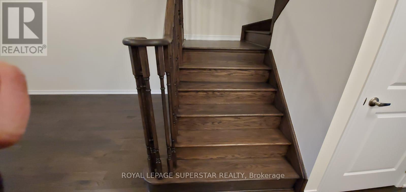 71 Esther Crescent, Thorold, Ontario  L3B 0G3 - Photo 4 - X12720720