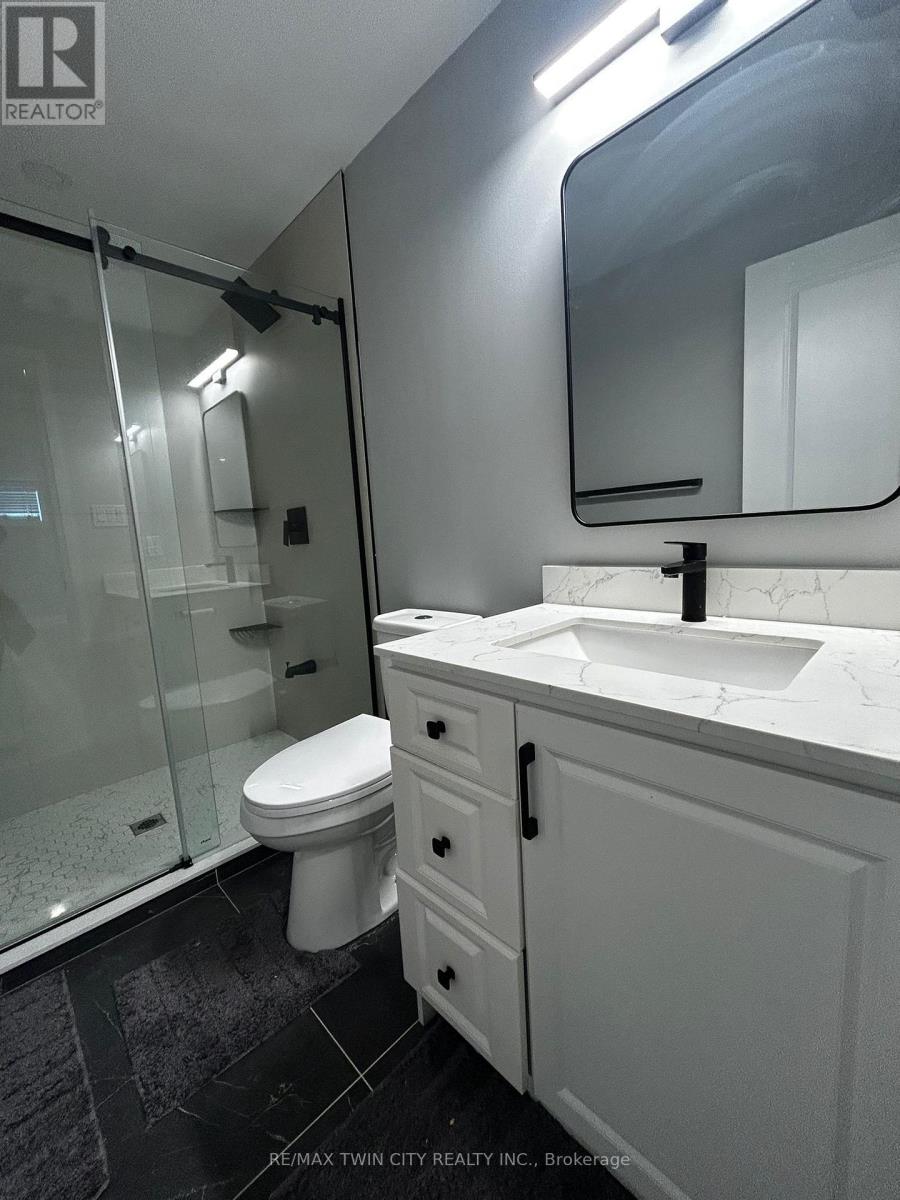 186 Blair Creek Drive, Kitchener, Ontario  N2P 0G1 - Photo 15 - X12720858