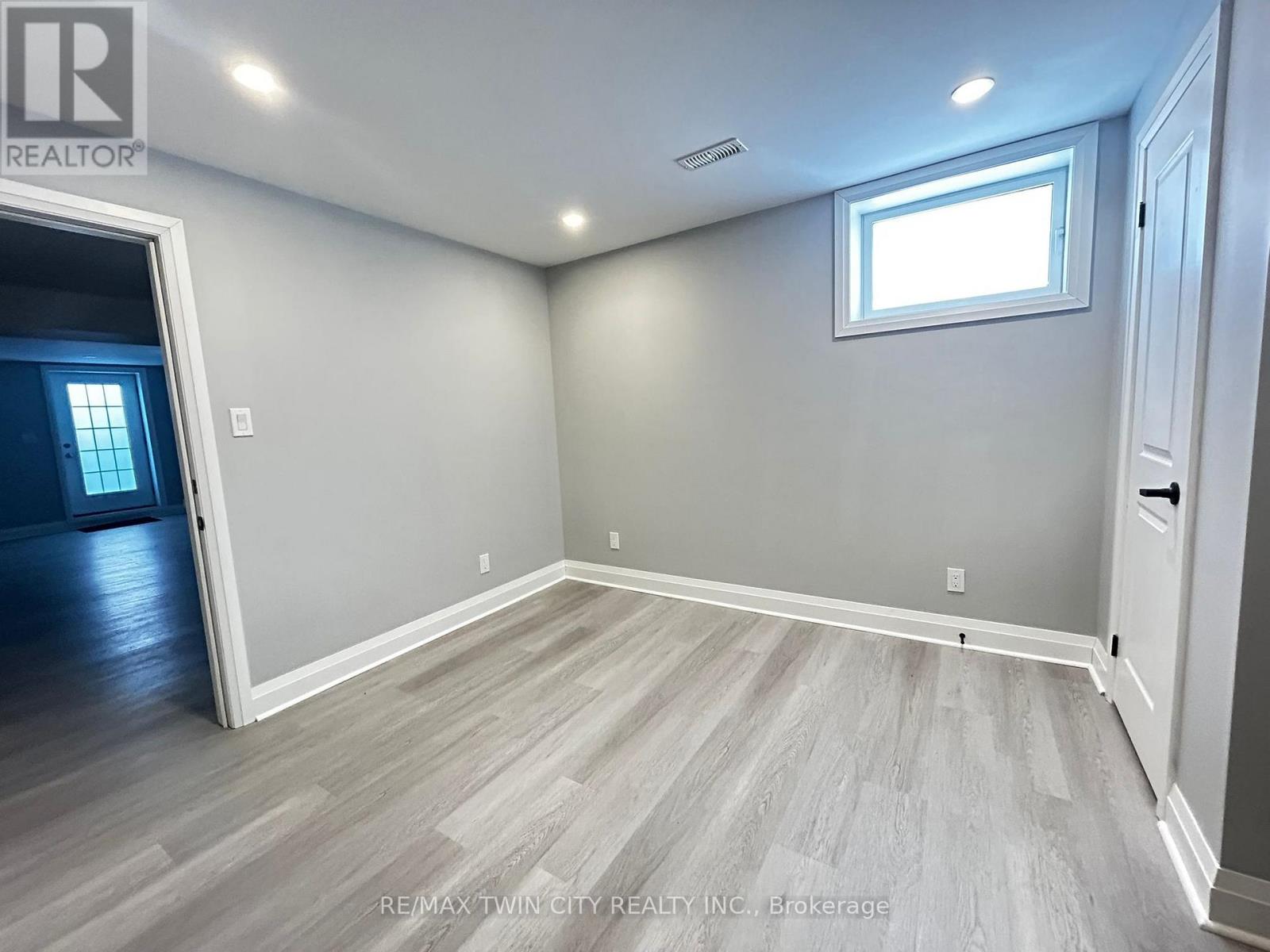 186 Blair Creek Drive, Kitchener, Ontario  N2P 0G1 - Photo 16 - X12720858