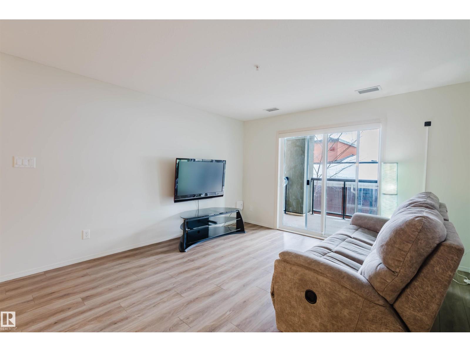 #209 7909 71 St Nw, Edmonton, Alberta T6B 3P5 - Photo 15 - E4470744