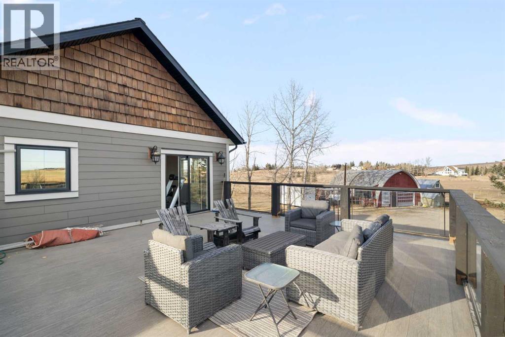 41031 Camden Lane, Rural Rocky View County, Alberta  T4C 1A1 - Photo 35 - A2265604