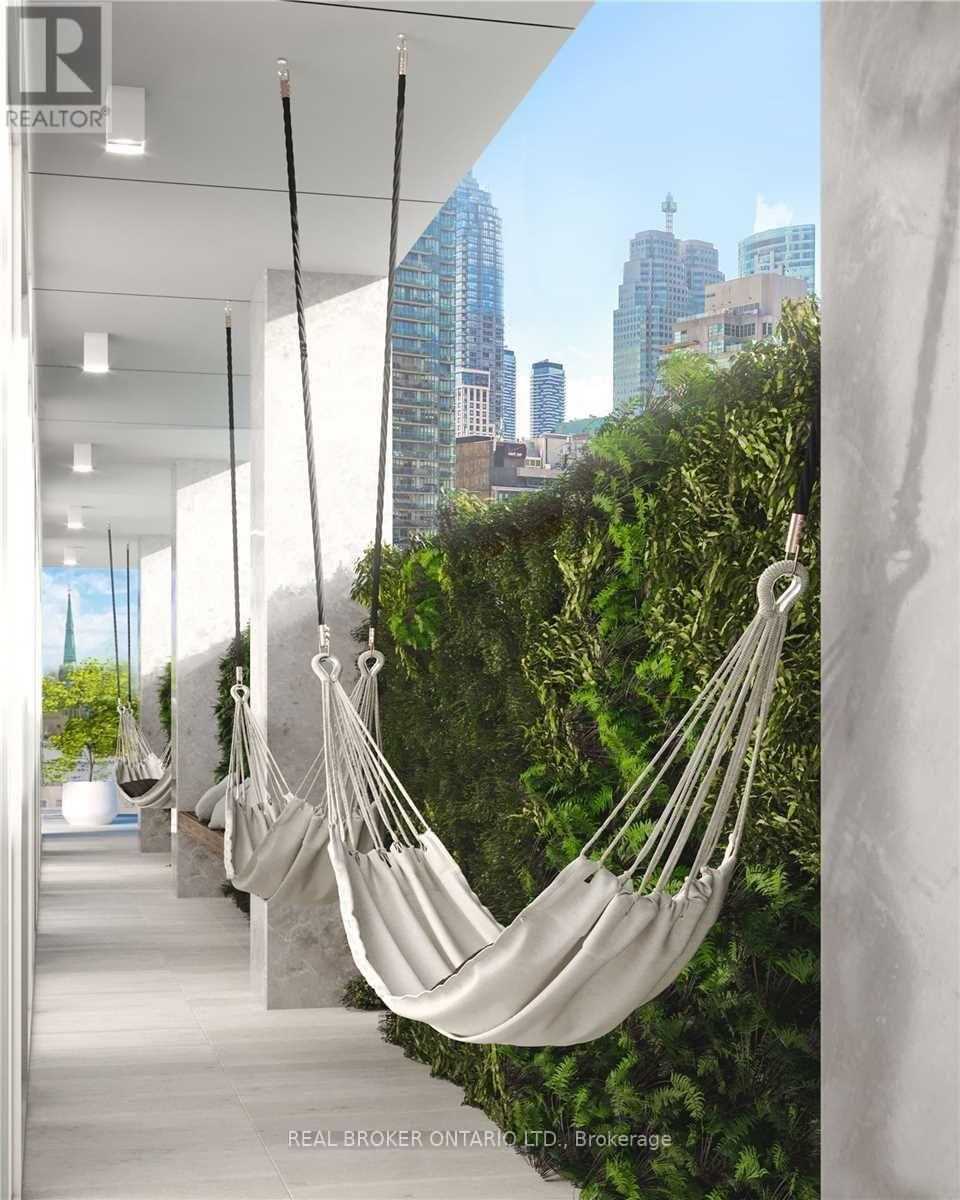 88 Queen Street, Toronto, Ontario  M5C 0B6 - Photo 40 - C12656476