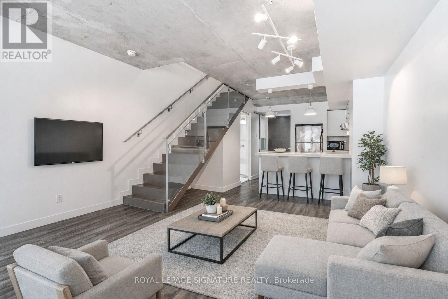 105 - 55 STEWART STREET, Toronto, Ontario