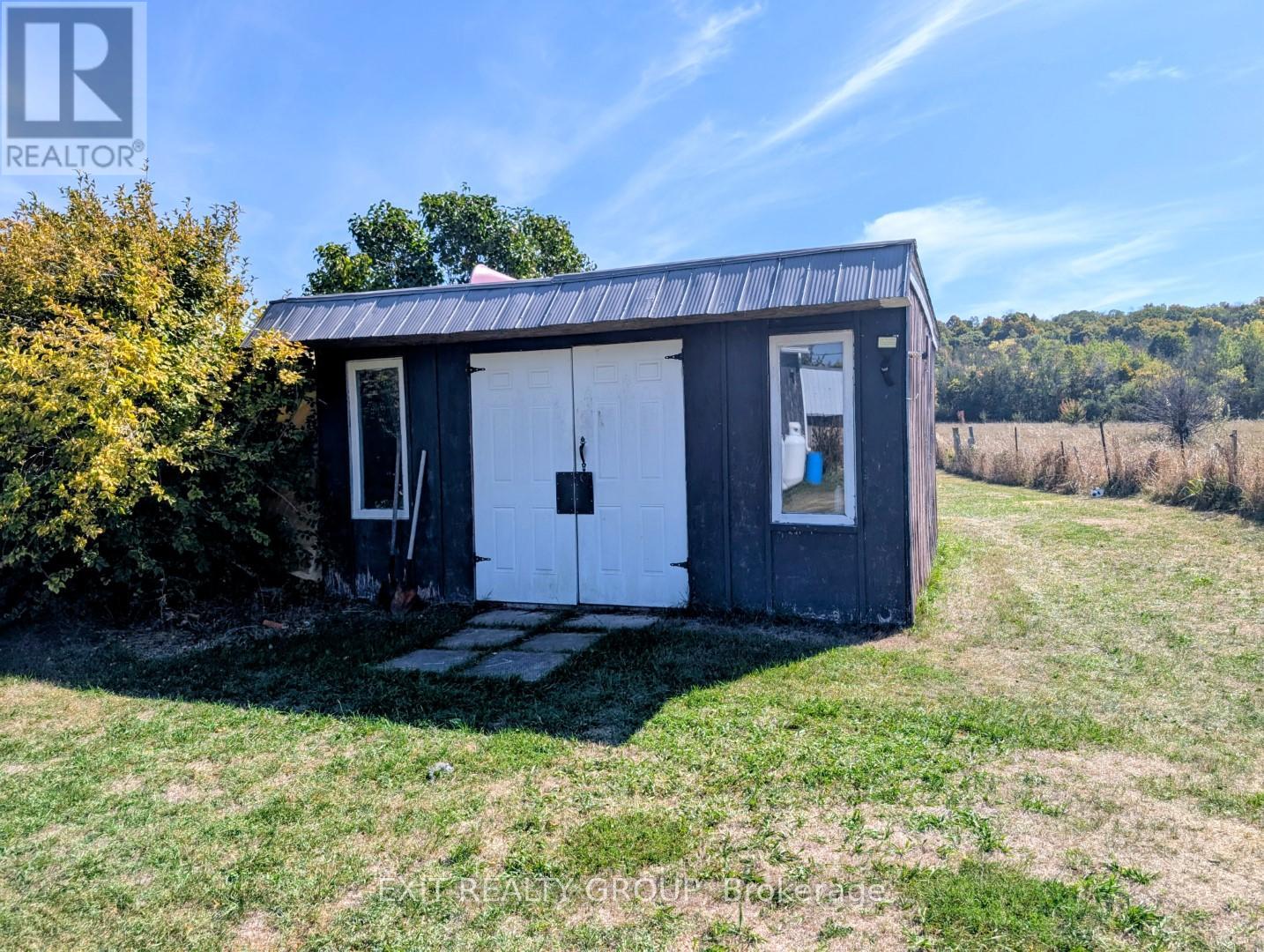 12075 Loyalist Parkway, Prince Edward County, Ontario  K0K 2T0 - Photo 16 - X12427274