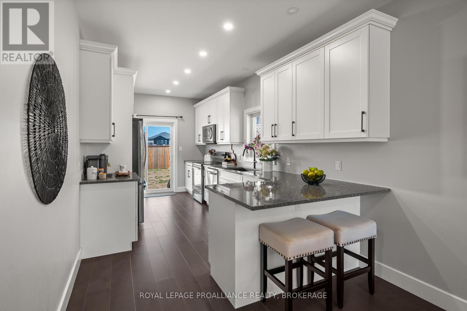 60 Potter Drive, Loyalist, Ontario K0H 2H0 - Photo 18 - X12709566