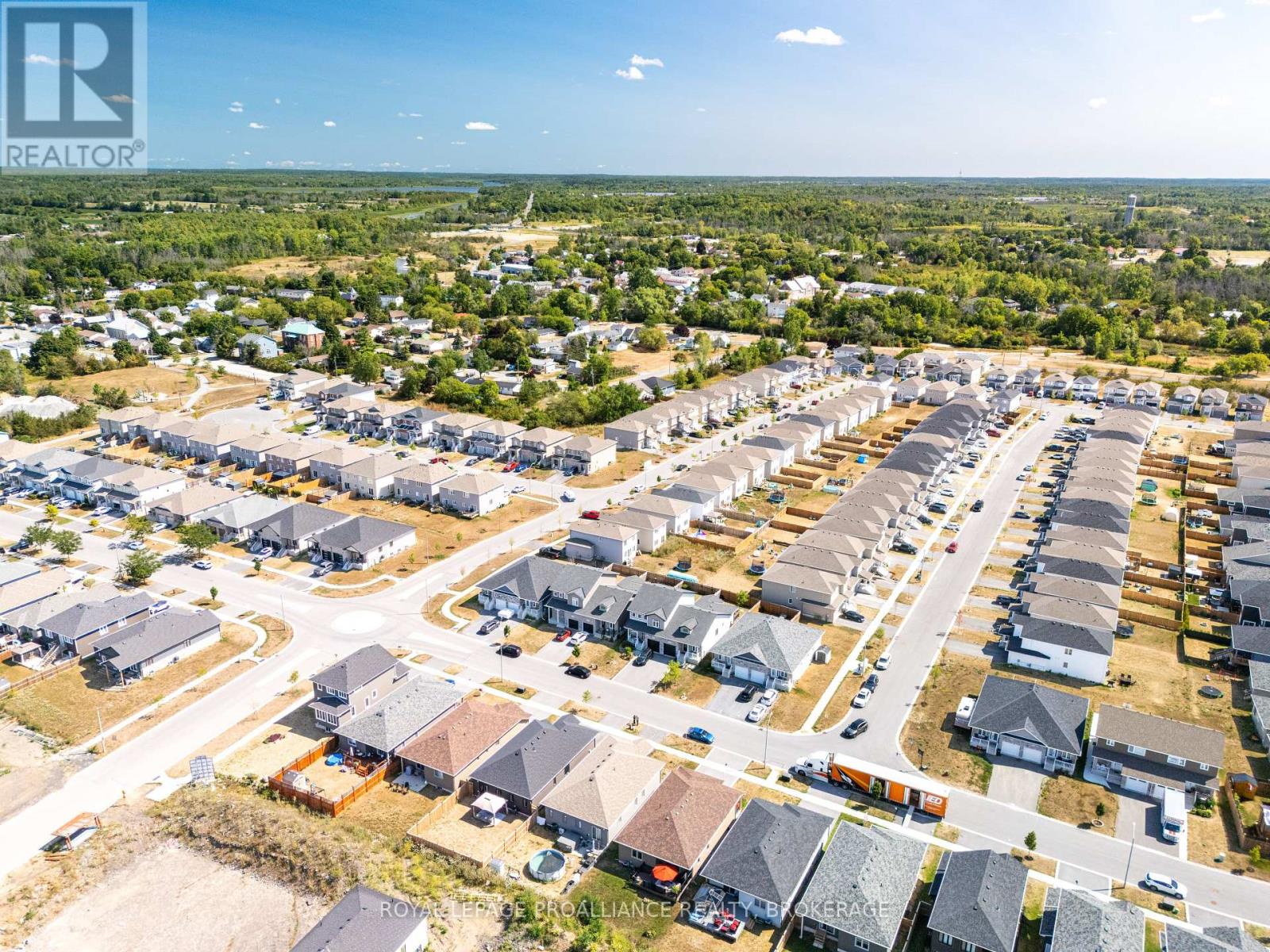 60 Potter Drive, Loyalist, Ontario K0H 2H0 - Photo 8 - X12709566