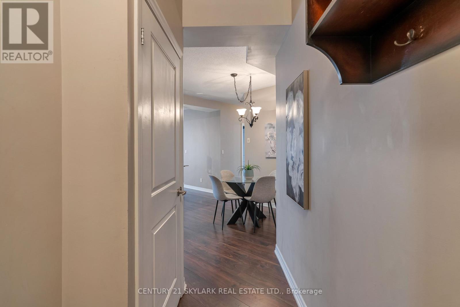 516 - 245 Dalesford Road, Toronto, Ontario  M8Y 4H7 - Photo 7 - W12523676