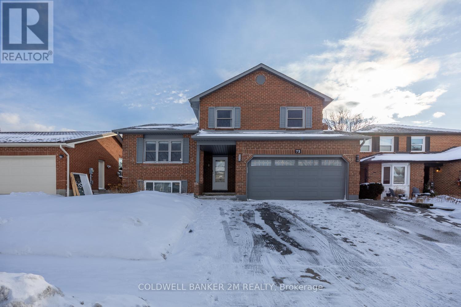 72 Hawley Crescent, Whitby, Ontario  L1N 6V9 - Photo 3 - E12720948