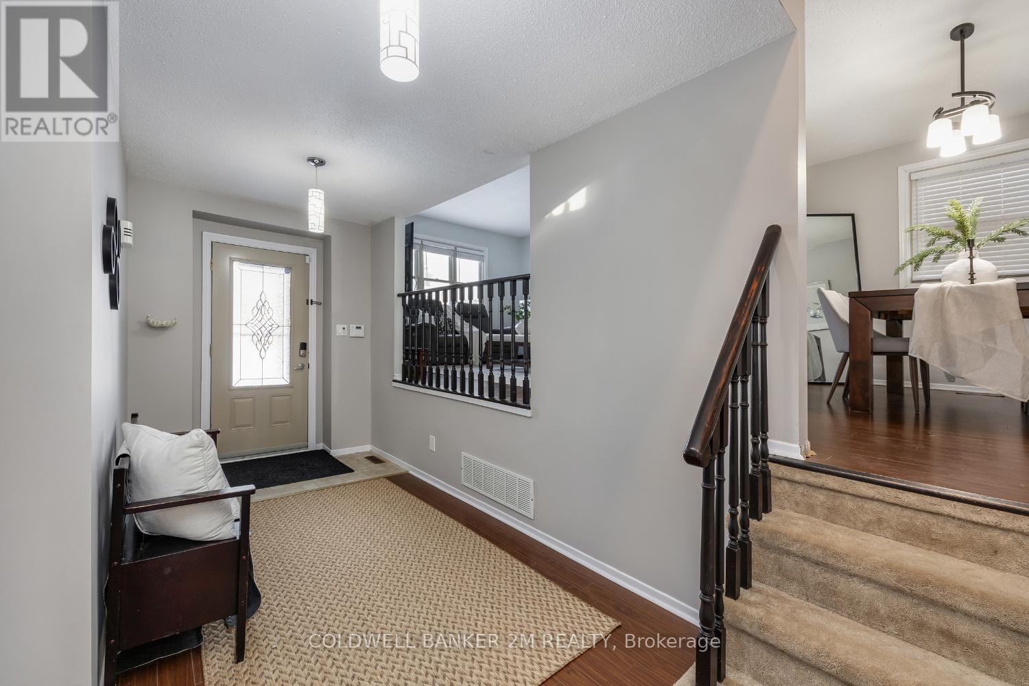 72 Hawley Crescent, Whitby, Ontario  L1N 6V9 - Photo 5 - E12720948