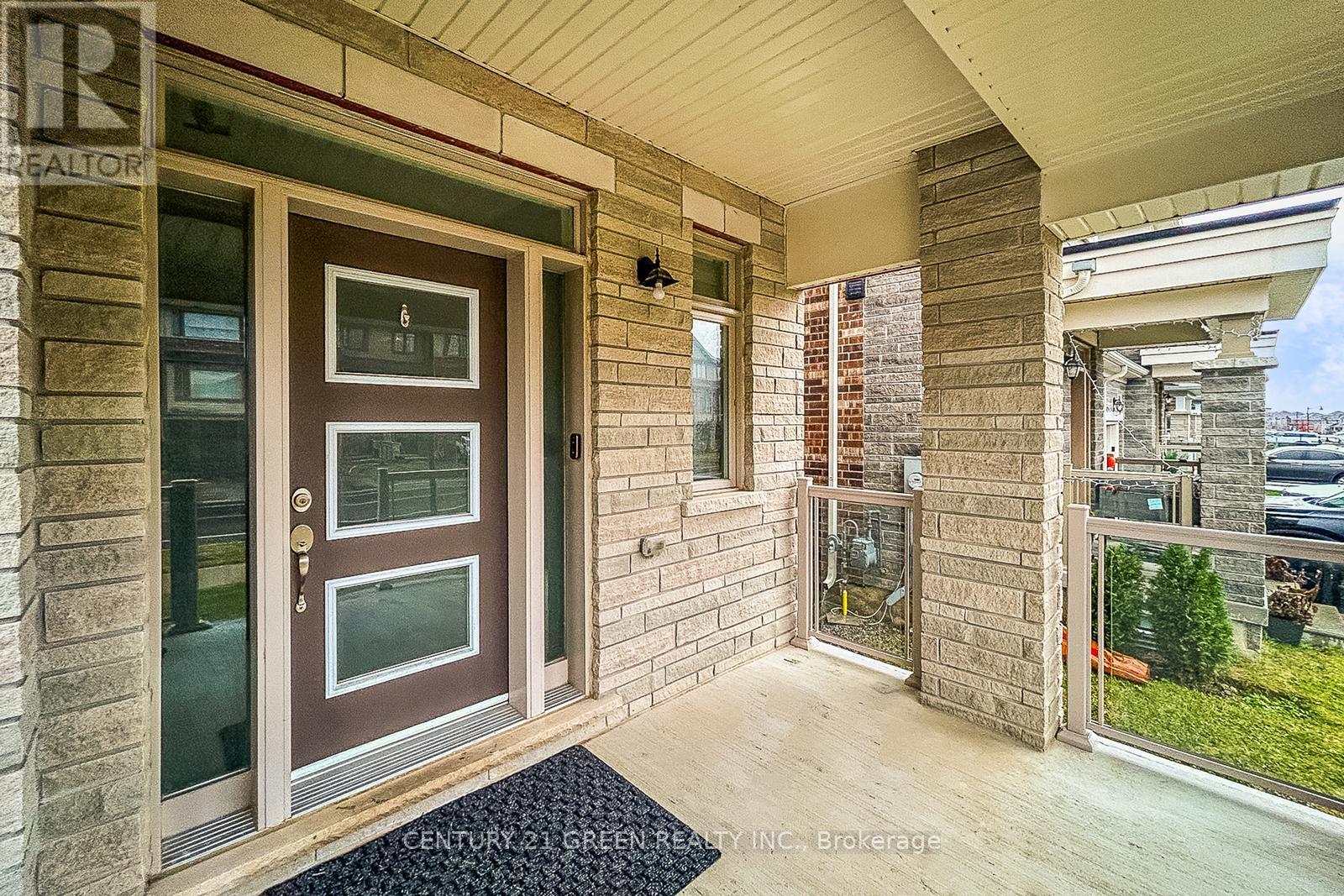 (Upper) - 300 Skinner Road, Hamilton, Ontario  L8B 1X2 - Photo 4 - X12664640