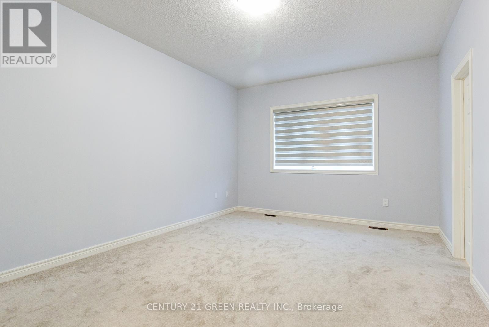 (Upper) - 300 Skinner Road, Hamilton, Ontario  L8B 1X2 - Photo 25 - X12664640