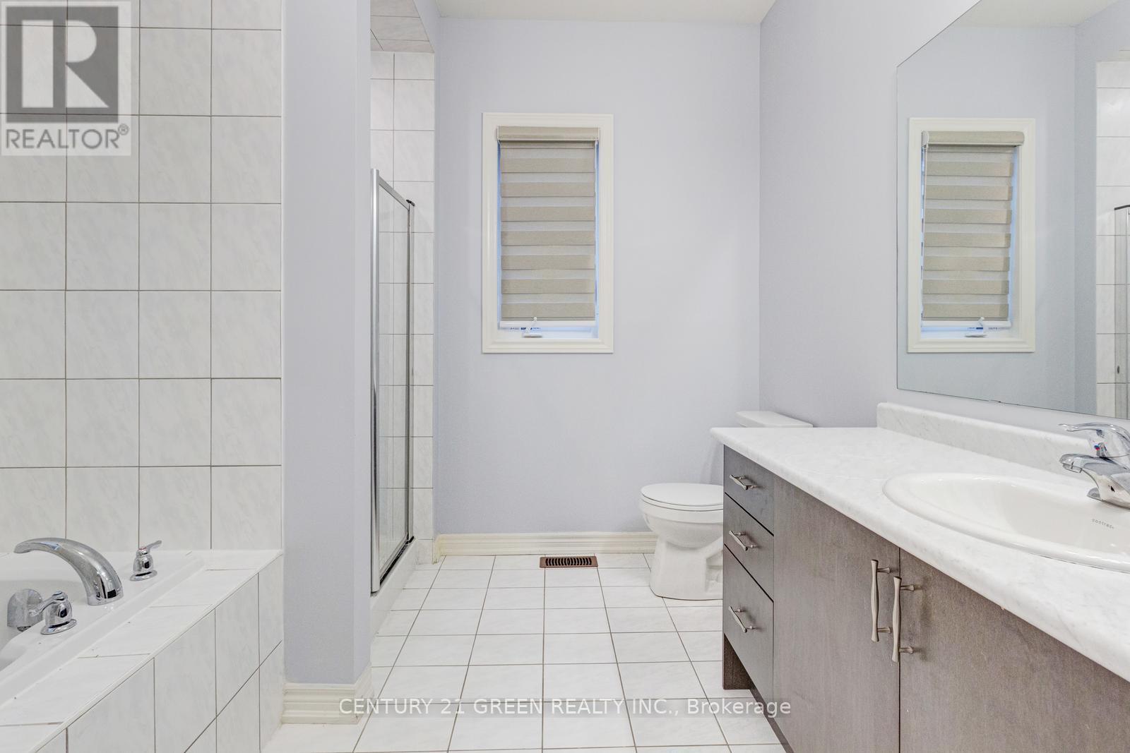 (Upper) - 300 Skinner Road, Hamilton, Ontario  L8B 1X2 - Photo 28 - X12664640