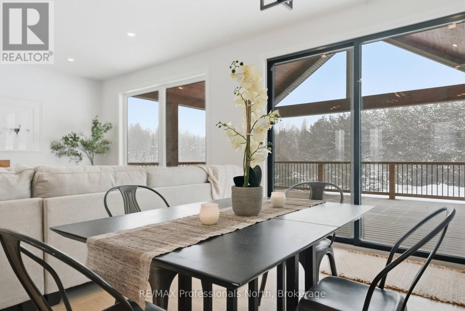 1058 Piper Glen Road, Minden Hills, Ontario  K0M 2K0 - Photo 17 - X12720932