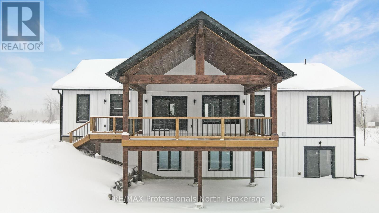 1058 Piper Glen Road, Minden Hills, Ontario  K0M 2K0 - Photo 2 - X12720932