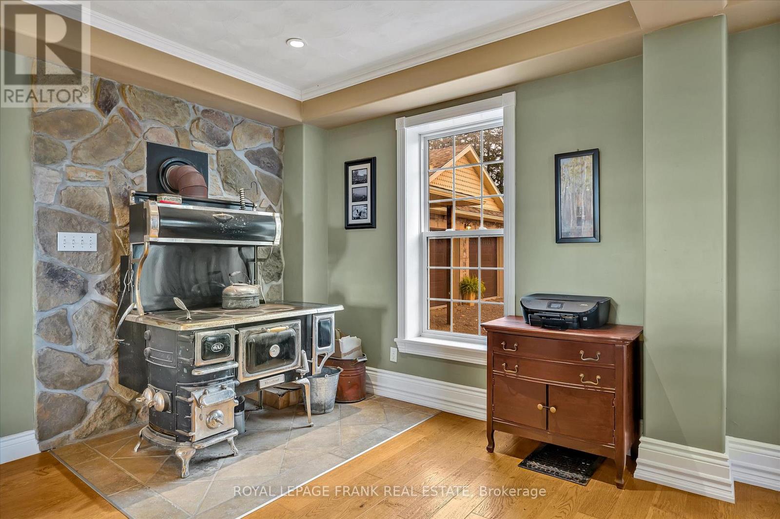 1060 Centre Line, Selwyn, Ontario  K9J 6X5 - Photo 17 - X12721038