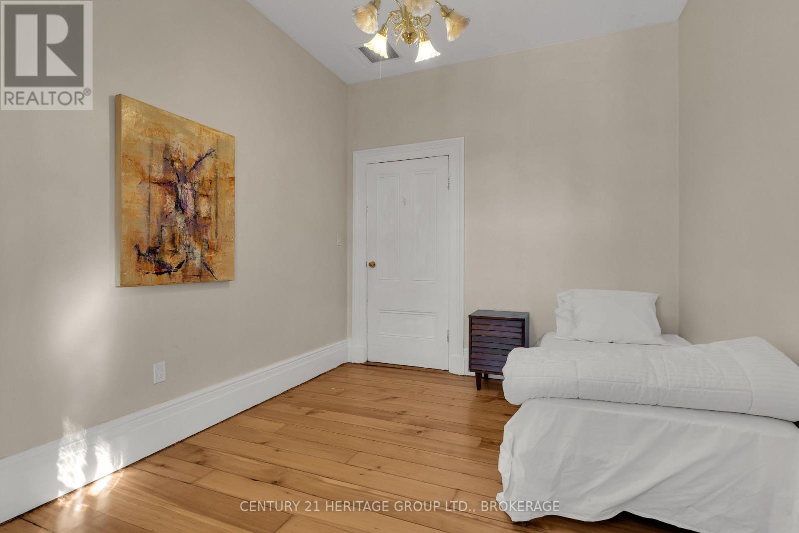 389 King Street, Gananoque, Ontario K7G 1G6 - Photo 41 - X12721010