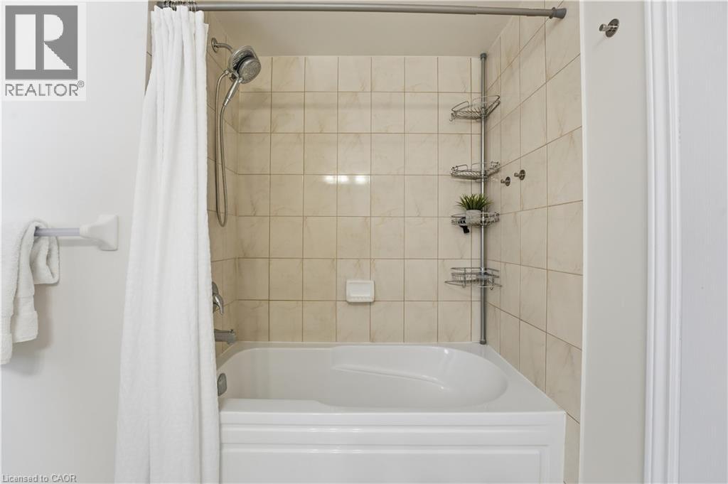 16 Cliffside Court, Cambridge, Ontario  N3H 0B6 - Photo 17 - 40796344