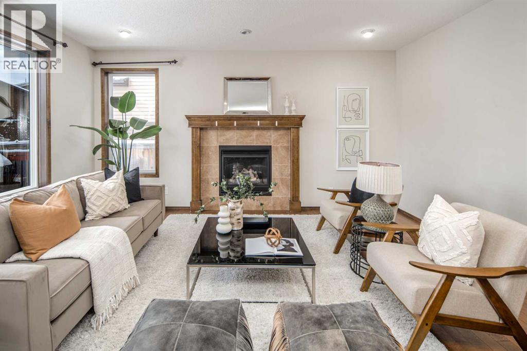 164 Everbrook Drive Sw, Calgary, Alberta  T2Y 0L7 - Photo 1 - A2272756