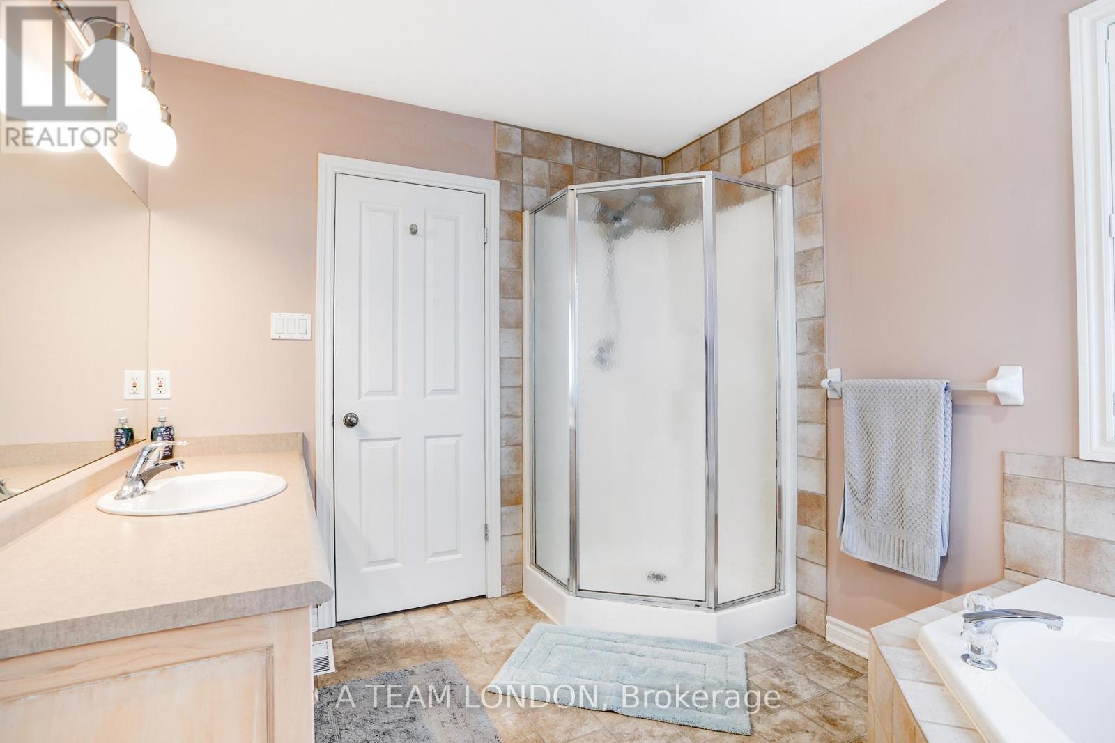 1845 Milestone Road, London North, Ontario  N5X 2G1 - Photo 27 - X12720894