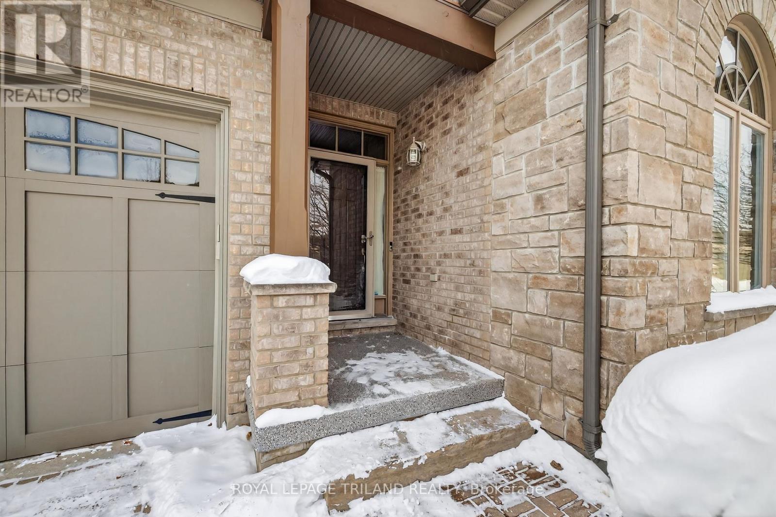 202 - 3278 Colonel Talbot Road, London South, Ontario  N6P 1H4 - Photo 3 - X12720982