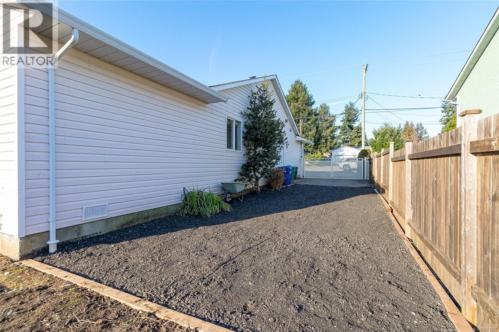 2553 Rosstown Rd, Nanaimo, British Columbia  V9T 3R9 - Photo 45 - 1022706