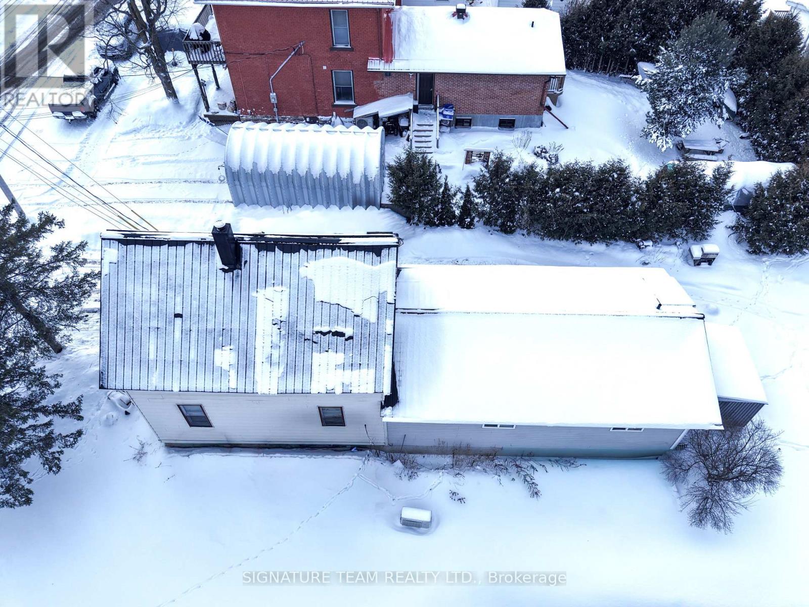 10 Meadow Street, Whitewater Region, Ontario  K0J 1K0 - Photo 28 - X12720936