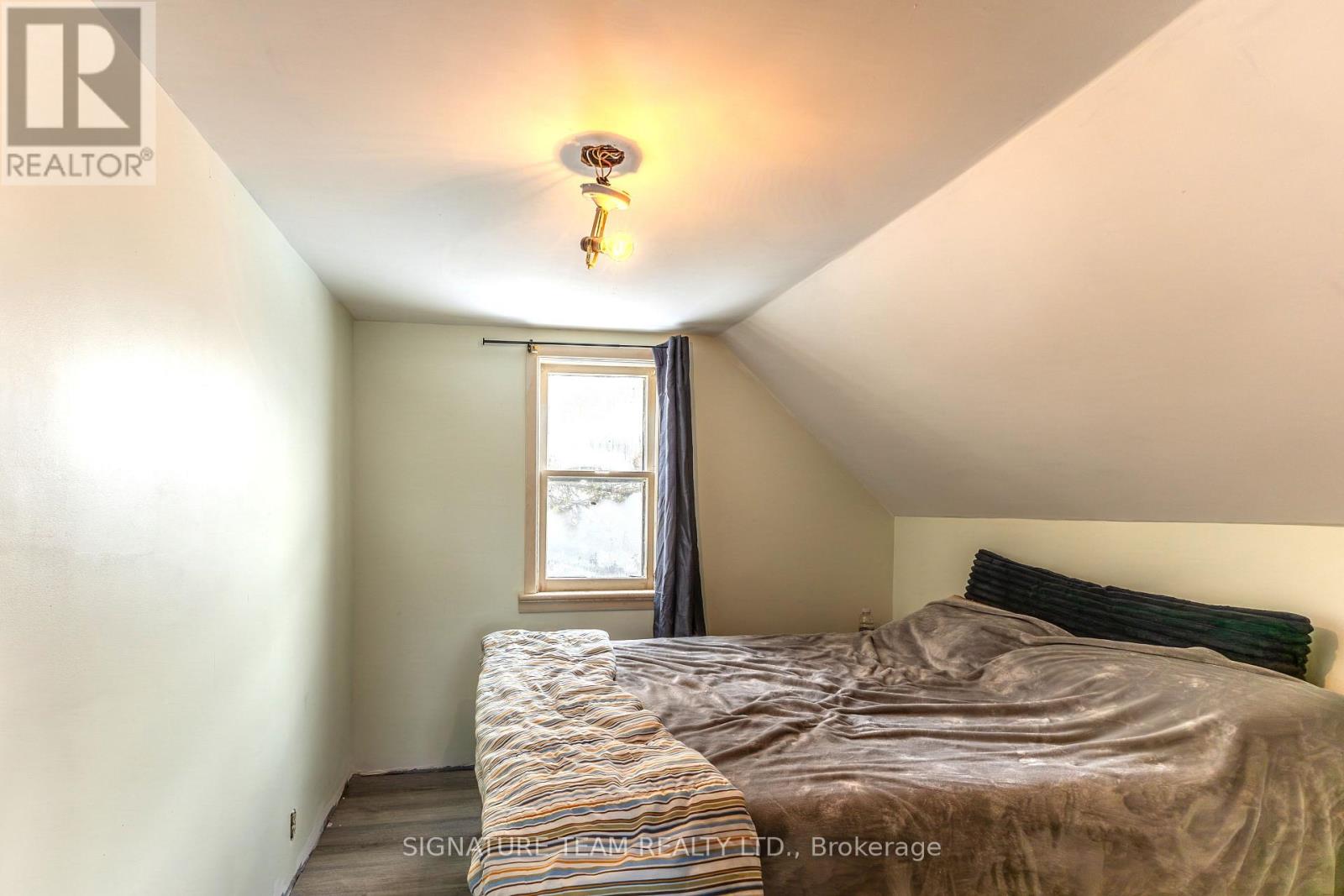 10 Meadow Street, Whitewater Region, Ontario  K0J 1K0 - Photo 8 - X12720936