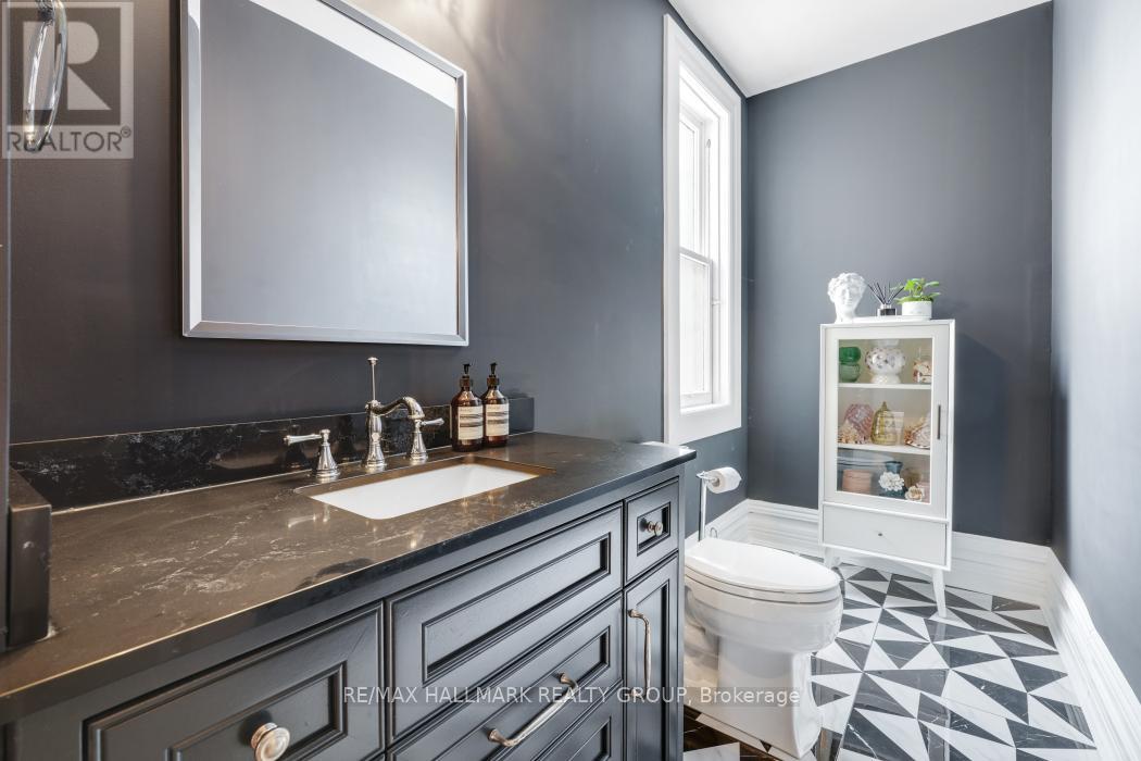 410 Mcleod Street, Ottawa, Ontario  K2P 1A6 - Photo 10 - X12720872