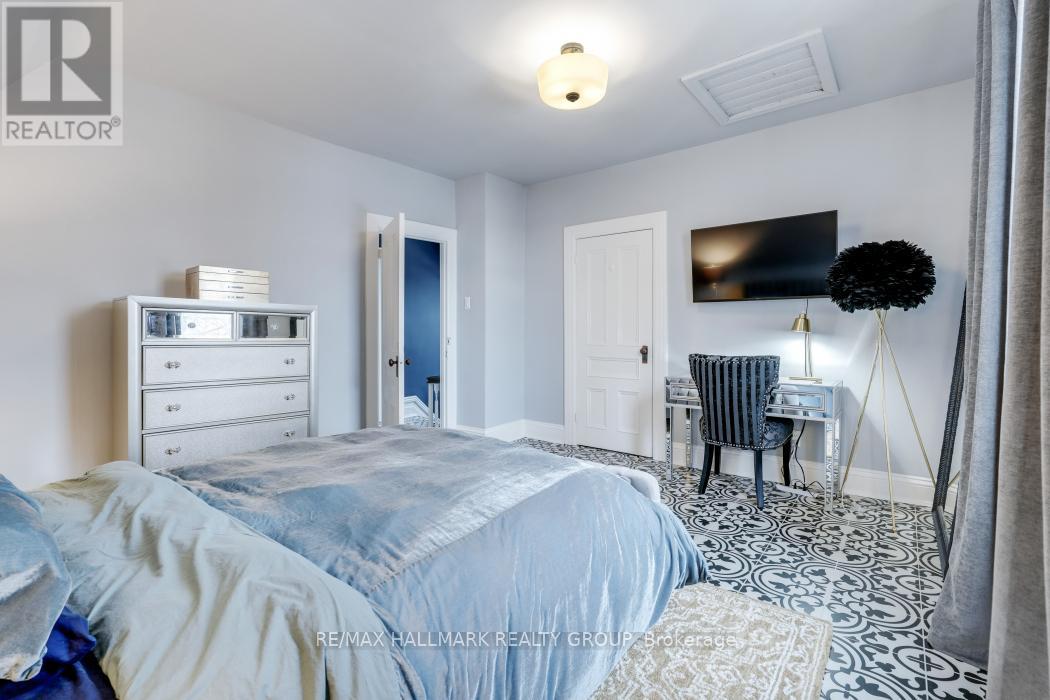 410 Mcleod Street, Ottawa, Ontario  K2P 1A6 - Photo 25 - X12720872