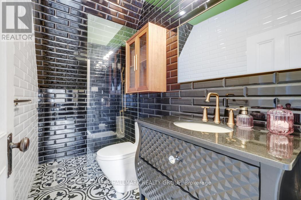 410 Mcleod Street, Ottawa, Ontario  K2P 1A6 - Photo 27 - X12720872