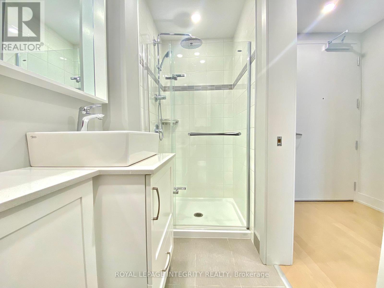 315 - 60 Springhurst Avenue, Ottawa, Ontario  K1S 5V7 - Photo 14 - X12720892