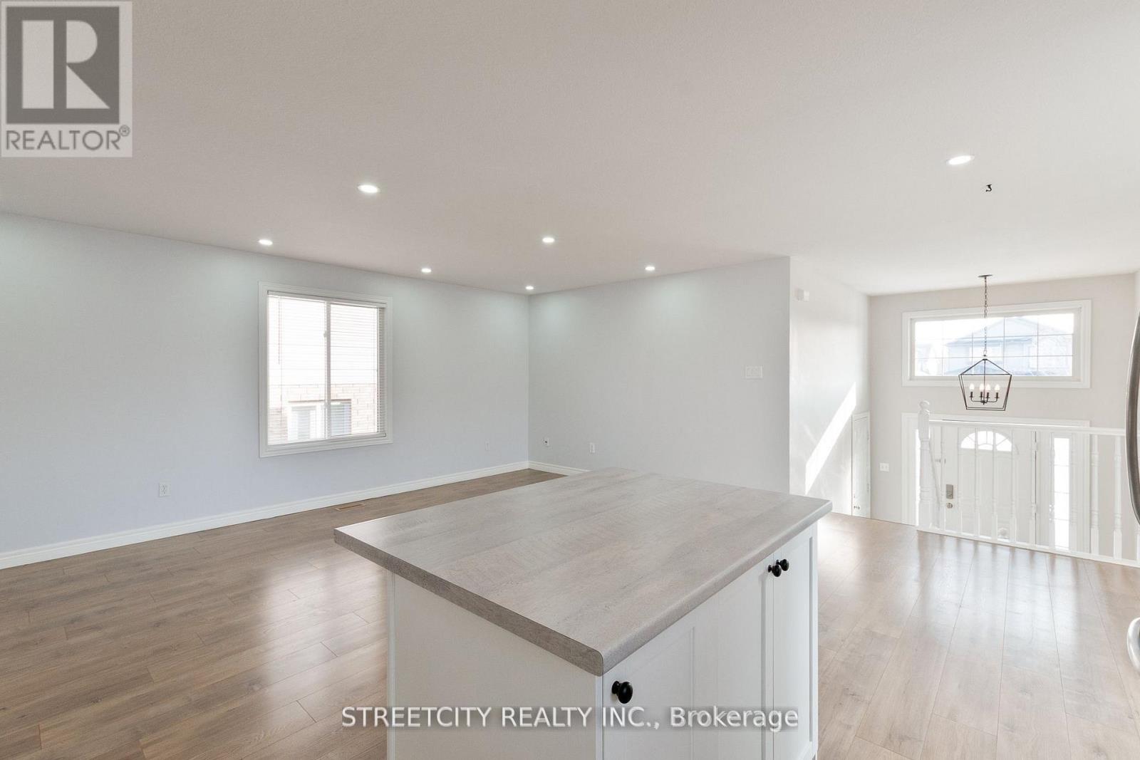 1036 Marigold Street N, London North, Ontario  N5X 4N9 - Photo 16 - X12720626