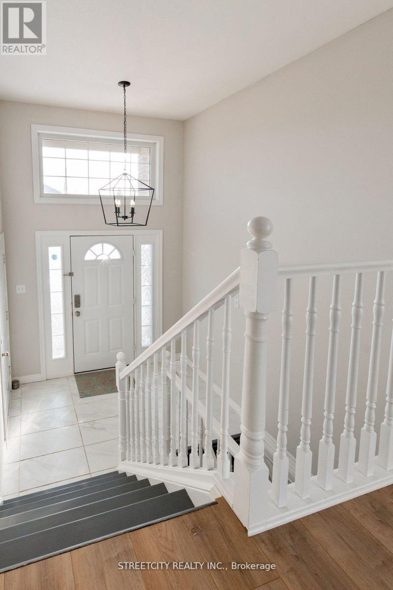 1036 Marigold Street N, London North, Ontario  N5X 4N9 - Photo 8 - X12720626